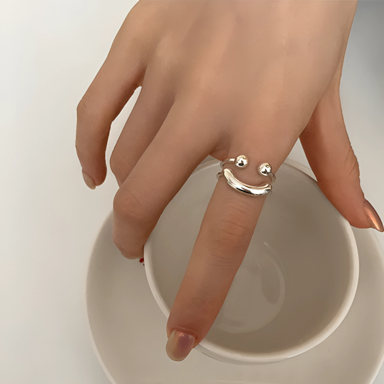 PositiviRing™ | Smiley Adjustable Ring