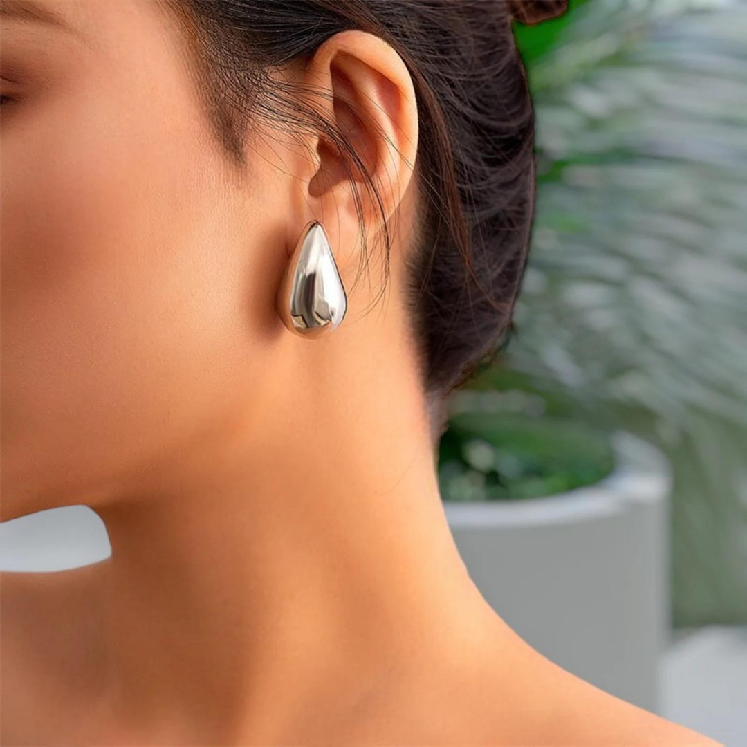 Stately™ Teardrop Earrings