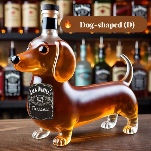 Creative dog-shaped whiskey bottle