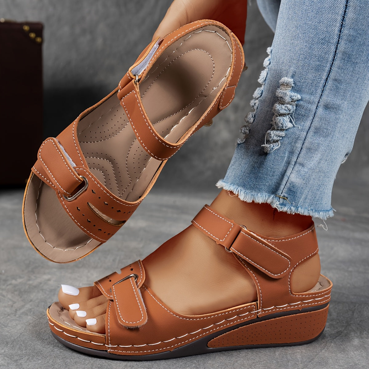 Célima™ - Leather Orthopedic Sandals