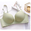 Lifting bra for discreet, natural curves