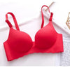 Lifting bra for discreet, natural curves