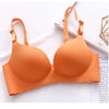 Lifting bra for discreet, natural curves