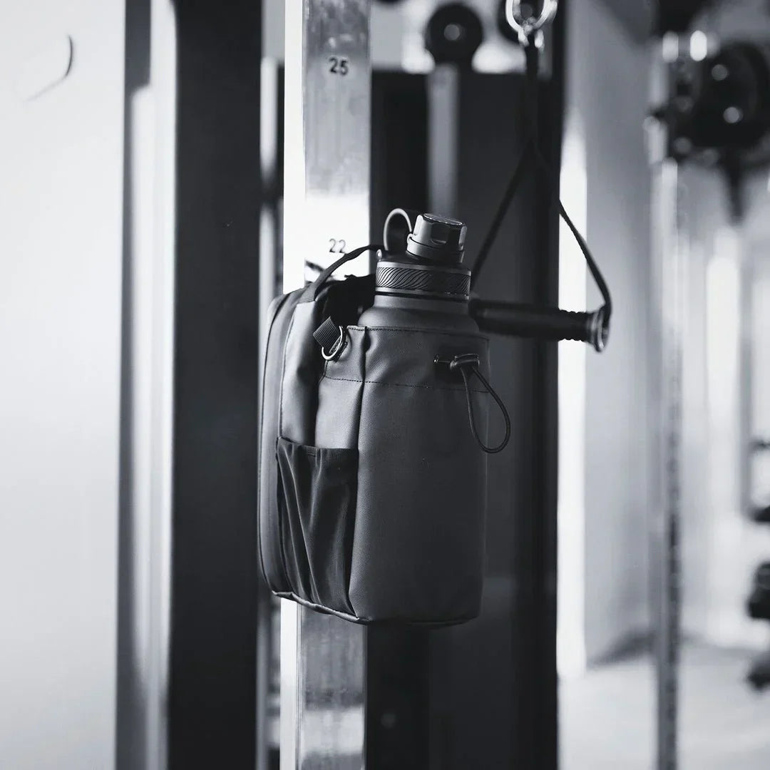 MagneticBag: Small Waterproof Magnetic Gym Bag